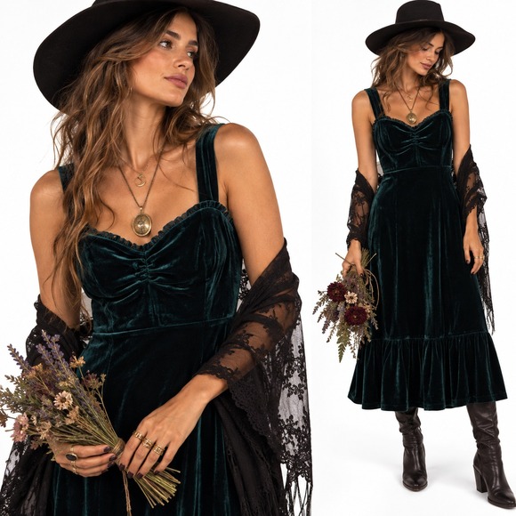Betsey Johnson Dresses & Skirts - Betsey Johnson Velvet Midi Dress L Everglade Green Practical Magic Whimsigoth